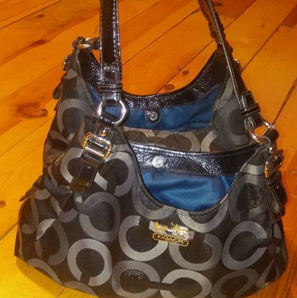 Coach purse - Picture 3 of 3